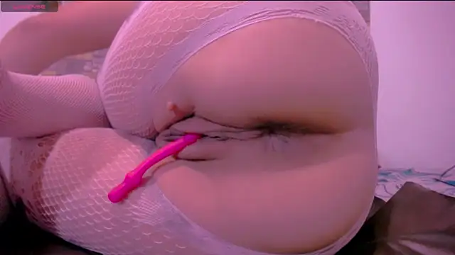 CrazyRousex online show from September 15, 2:28 pm