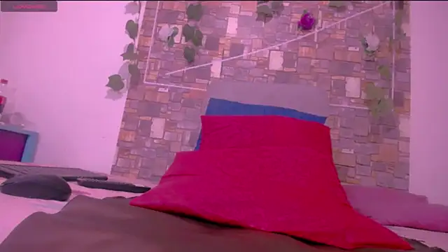 CrazyRousex online show from September 19, 3:13 pm