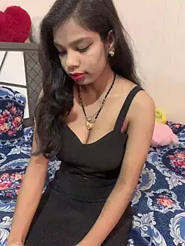 hottiess69 online show from February 11, 3:29 am