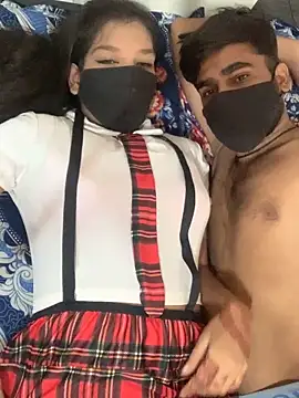 hottiess69 online show from October 18, 3:09 am