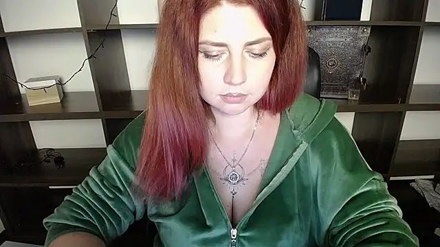 Lizzy Love online show from January 21, 4:27 pm