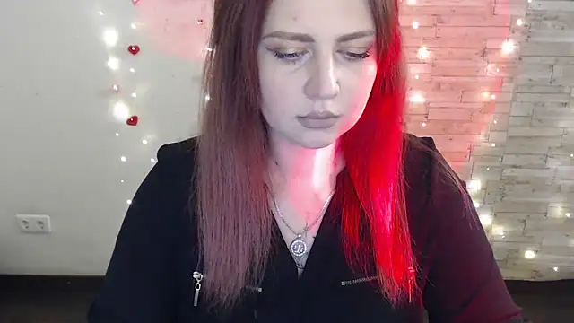 Lizzy Love online show from February 4, 1:27 pm