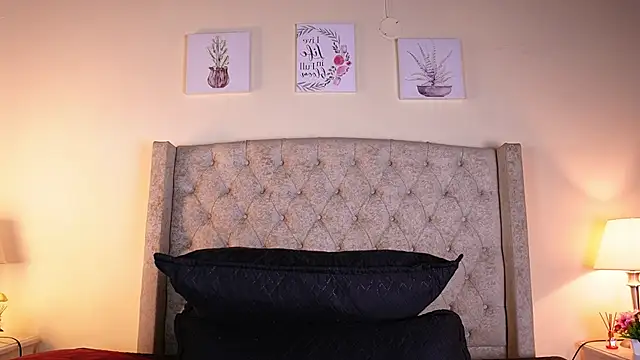 Snapshot of allisson_m chatting on May 23, 12:09 pm allisson m online show from May 23, 12:09 pm