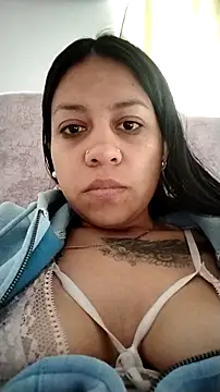 Tiphanydirty3 online show from April 17, 1:36 pm