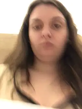 Sxybitch2024 online show from February 5, 9:52 pm