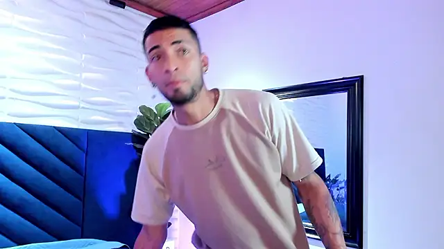 DrakeNeumann online show from February 28, 3:51 am