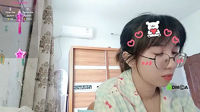 Lili 666 online show from November 12, 5:30 am