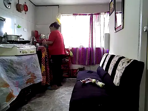 Boycuriousxxx online show from April 13, 3:17 pm