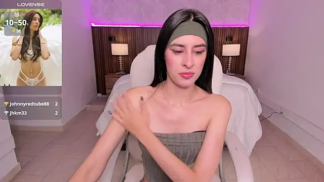 karlaa james online show from June 3, 11:13 am