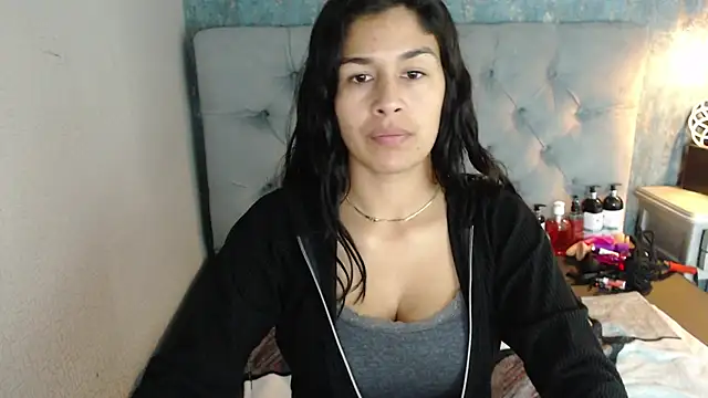 ginasailor online show from February 21, 1:17 am