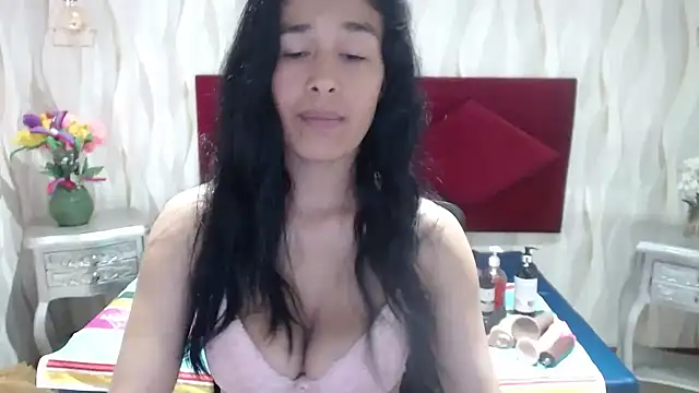 ginasailor online show from June 17, 10:17 am
