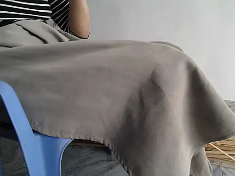 nolame18xxx online show from April 13, 2:39 am