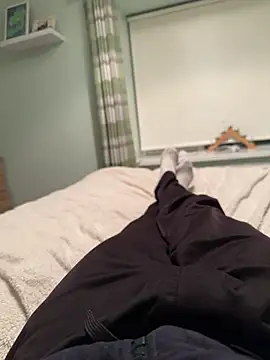 boholad8 online show from December 9, 6:03 pm