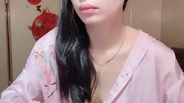Snapshot of LinhChi_9x chatting on July 8, 12:48 am LinhChi 9x online show from July 8, 12:48 am