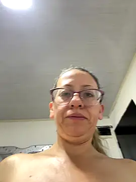 miss hanna07 online show from September 15, 10:15 am