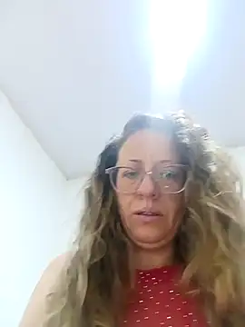 miss hanna07 online show from November 12, 11:21 am