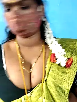 Snapshot of mayaa2u chatting on July 8, 4:11 pm mayaa2u online show from July 8, 4:11 pm