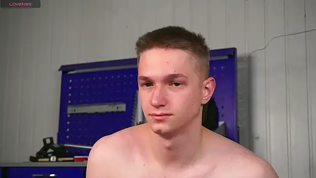 dustyn fox online show from December 20, 3:08 pm