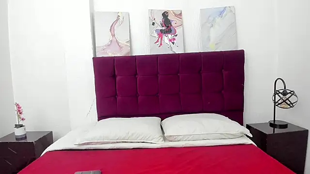 Anthonelaa   online show from March 28, 7:57 pm