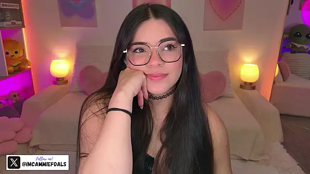 cammiefoalss online show from January 10, 6:31 pm