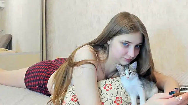 MollyDolle online show from January 11, 9:25 pm