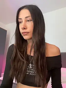 Sophiehii online show from June 16, 10:51 am