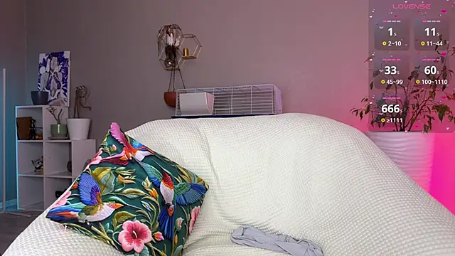 Tanya Acid online show from February 26, 5:28 am