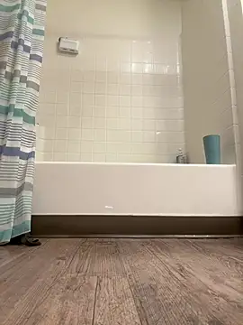 Snapshot of Prettynthick12 chatting on March 13, 1:12 am Prettynthick12 online show from March 13, 1:12 am