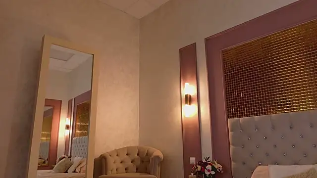 MayaSolar online show from August 6, 11:17 pm