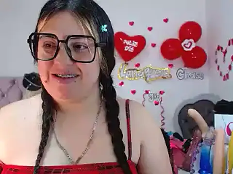 lanaqueen699 online show from March 18, 3:31 pm