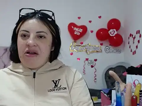 lanaqueen699 online show from March 20, 12:22 pm