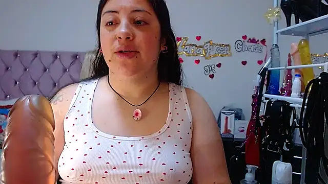 lanaqueen699 online show from December 18, 12:22 pm