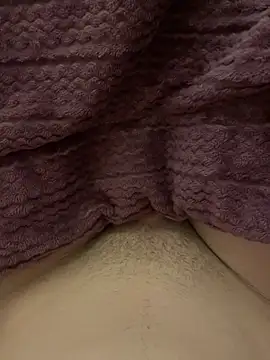 Snapshot of Meeedooo69 chatting on January 19, 6:28 am Meeedooo69 online show from January 19, 6:28 am