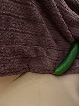 Snapshot of Meeedooo69 chatting on February 13, 12:12 pm Meeedooo69 online show from February 13, 12:12 pm