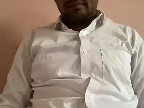 NiceBoy9099 online show from February 18, 5:36 am