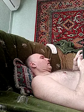 Pineapple04 online show from March 12, 5:57 am