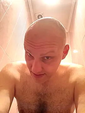 Pineapple04 online show from April 9, 6:19 am