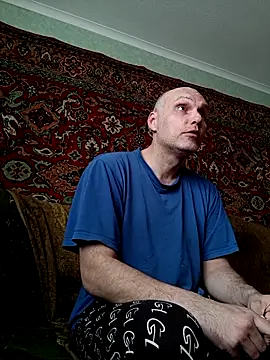 Pineapple04 online show from April 19, 8:13 am