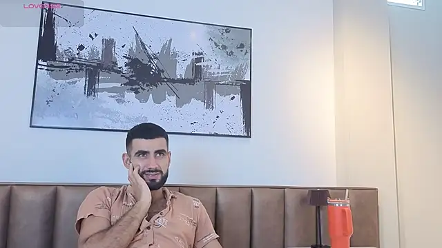 Ethan  Walker online show from April 6, 7:15 pm