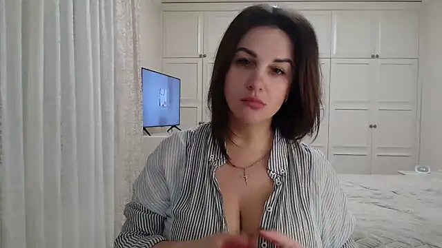 Dina0908 online show from February 4, 3:15 pm