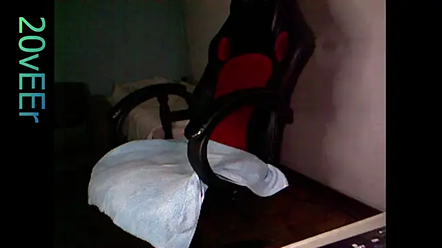 20vEEr online show from March 9, 10:47 pm