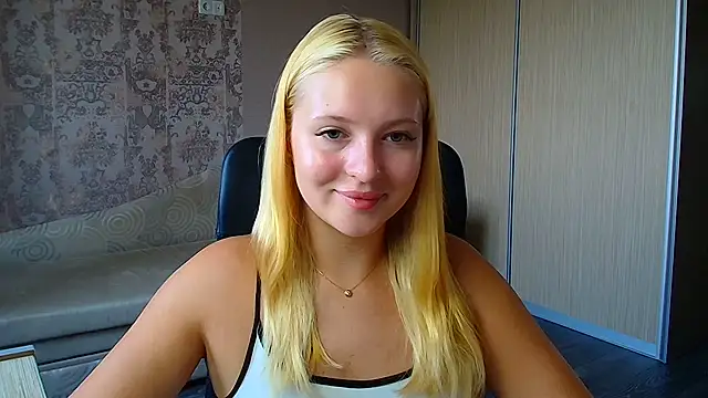 Milka kiss  online show from August 6, 10:06 am