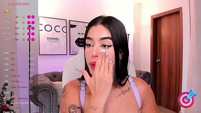 zoee jackson online show from February 22, 11:03 pm