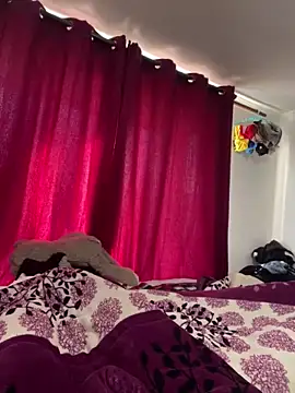 Snapshot of Andricastro chatting on December 19, 11:18 am Andricastro online show from December 19, 11:18 am