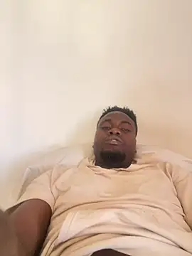 Snapshot of Andricastro chatting on December 21, 8:43 pm Andricastro online show from December 21, 8:43 pm