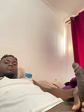 Snapshot of Andricastro chatting on February 16, 11:16 am Andricastro online show from February 16, 11:16 am