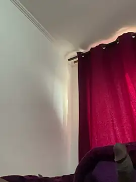 Snapshot of Andricastro chatting on February 17, 11:13 am Andricastro online show from February 17, 11:13 am