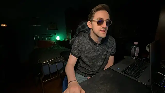 Stefisexy91 online show from December 17, 8:37 pm