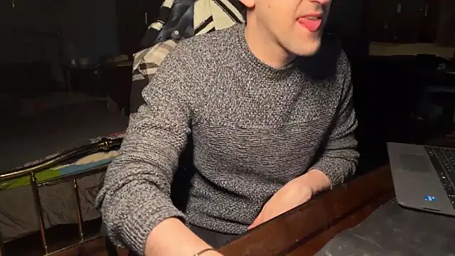 Stefisexy91 online show from February 11, 7:30 pm