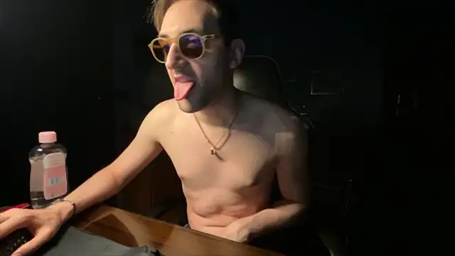 Stefisexy91 online show from February 28, 10:00 pm